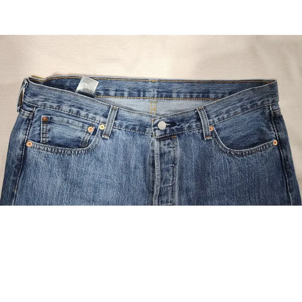 Levi's 501 men's size W36''xL30''-Button fly